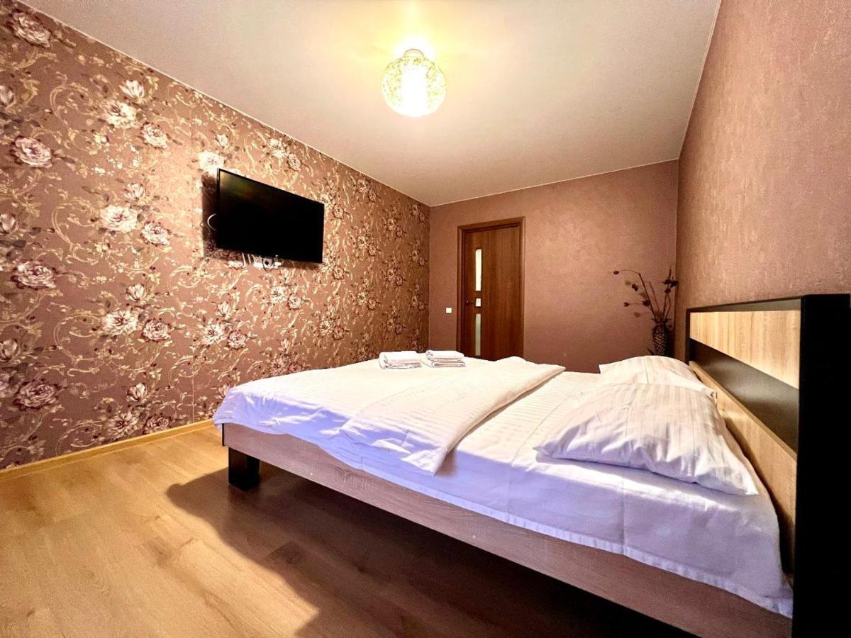 Apartpoltava Простора Однокімнатна Квартира В Новобудові, Корпусний Парк Exterior foto